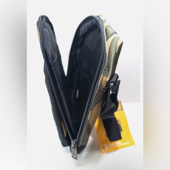 Carhartt Cross Body - Picture 5 of 7